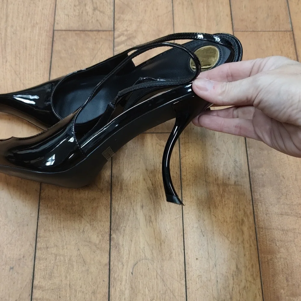 Black Patent Pointed-Toe Slingback Heels - Picture 2 of 6